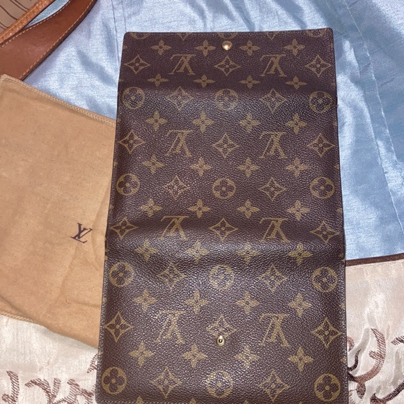 Louis Vuitton GM Delightful - Picture 15 of 16